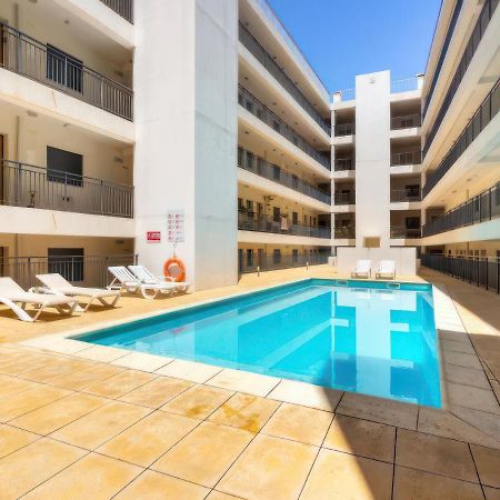 Apartamento Center Location, Ac, Swimming Pool, And Parking Olhão Exterior foto